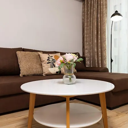 The Modern Wood By Flat Mаnager 公寓 普罗夫迪夫