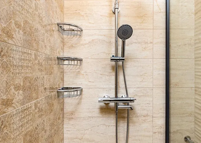 公寓 The Modern Wood By Flat Mаnager 普罗夫迪夫